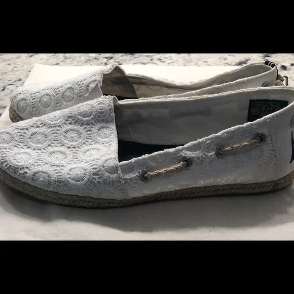 Nautica eyelet espadrilles - Picture 4 of 9